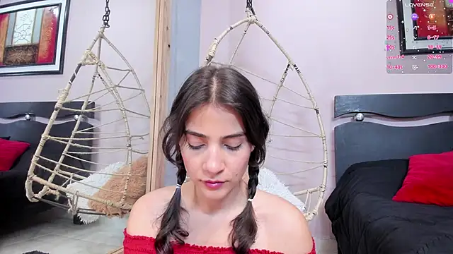 Snapshot of Miranda_doll_ chatting on 6, 3, 2025 Miranda doll online show from 6, 3, 2025