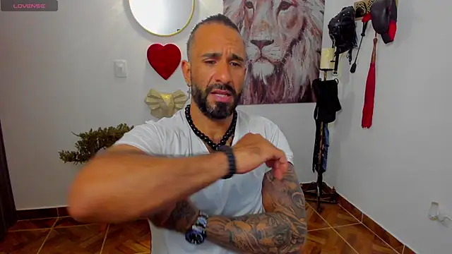 mr maik online show from 18, 2, 2025