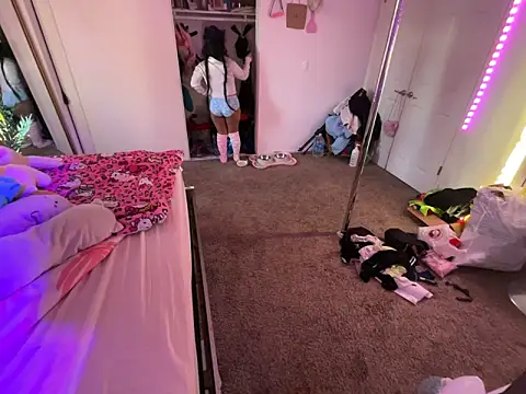 Snapshot of Onlypawzz chatting on 25, 2, 2026 Onlypawzz online show from 25, 2, 2026