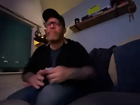 Snapshot of Tattooednakedguy chatting on 27, 3, 2026 Tattooednakedguy online show from 27, 3, 2026