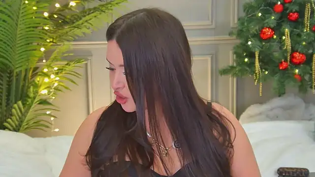 TrishaWinslet online show from 14, 12, 2025