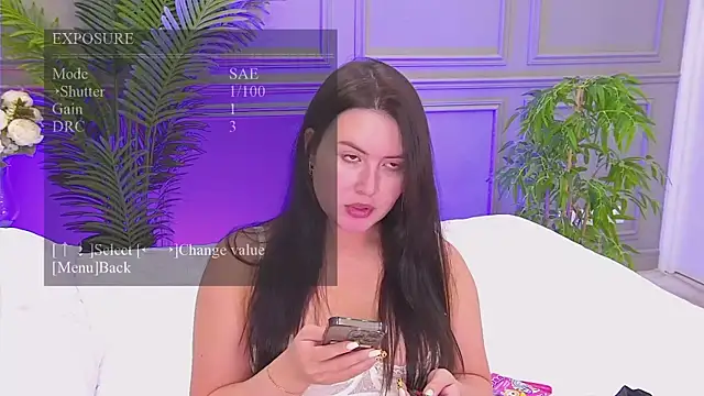 TrishaWinslet online show from 16, 10, 2025