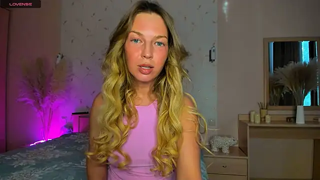 Jeanne Williams online show from 4, 2, 2025