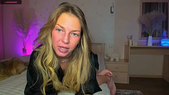 Jeanne Williams online show from 13, 2, 2025