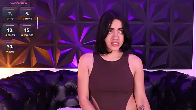 KasiaNoir  online show from 4, 11, 2025