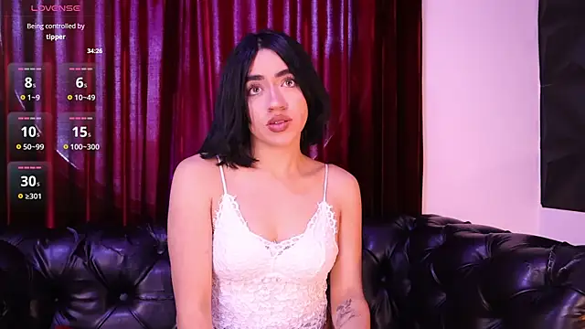 KasiaNoir  online show from 18, 4, 2026