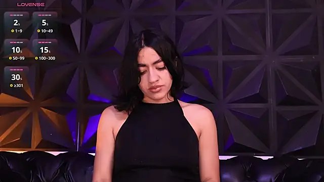 KasiaNoir  online show from 10, 2, 2026