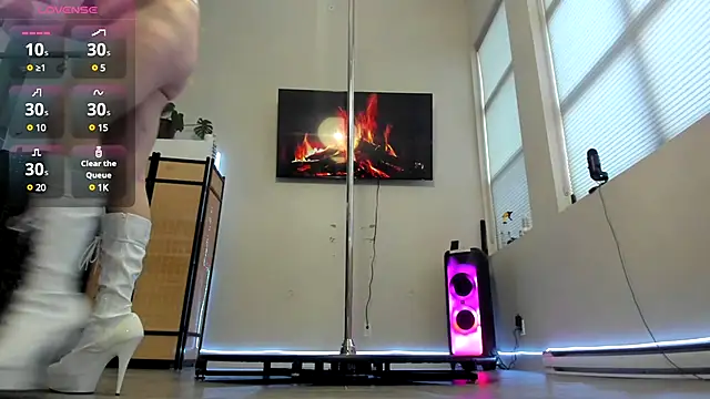 ImLeanneLawson online show from 14, 3, 2025