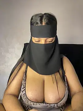 Snapshot of Narimane_maroc chatting on 27, 6, 2026 Narimane maroc online show from 27, 6, 2026