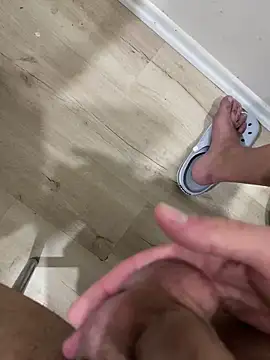 Ssenkronizze online show from 8, 11, 2025