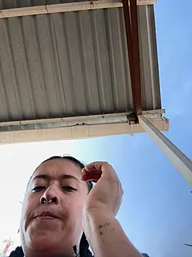 jjulietha95 online show from 9, 2, 2025