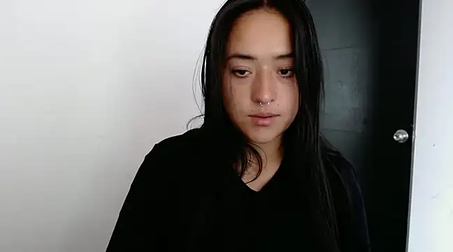 jjulietha95 online show from 26, 1, 2025