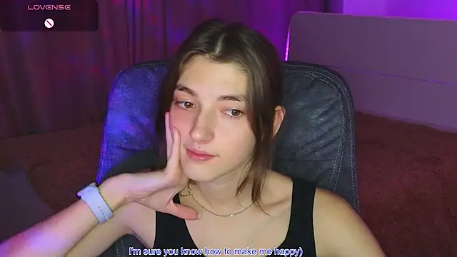 EmmaCherry7 online show from 23, 12, 2024