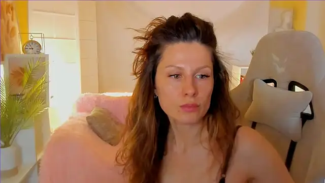 April o Nill online show from 9, 2, 2025