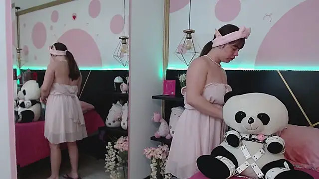 DanniAbbey online show from 21, 11, 2025