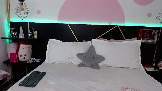 DanniAbbey online show from 22, 12, 2025