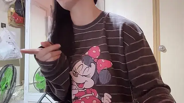 Snapshot of LinhChi_9x chatting on 8, 2, 2026 LinhChi 9x online show from 8, 2, 2026