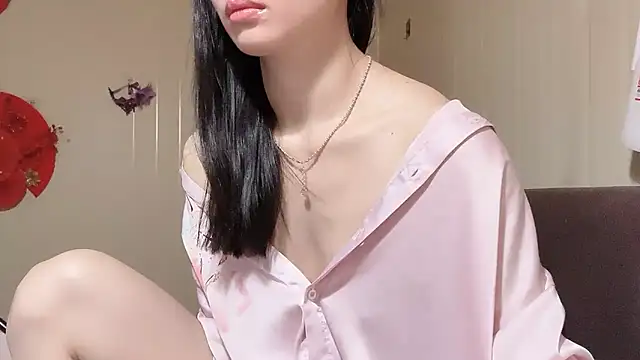 LinhChi 9x online show from 11, 5, 2026