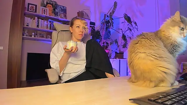 LylithSkye online show from 26, 3, 2026