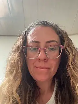 Snapshot of miss_hanna07 chatting on 27, 5, 2026 miss hanna07 online show from 27, 5, 2026