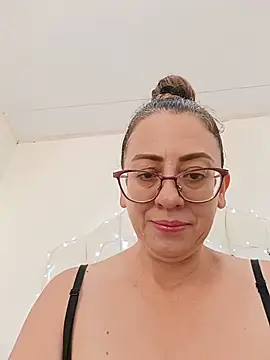 Snapshot of miss_hanna07 chatting on 3, 6, 2026 miss hanna07 online show from 3, 6, 2026