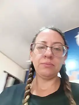 Snapshot of miss_hanna07 chatting on 11, 5, 2026 miss hanna07 online show from 11, 5, 2026