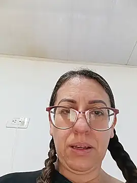 Snapshot of miss_hanna07 chatting on 10, 7, 2026 miss hanna07 online show from 10, 7, 2026