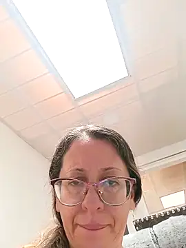 miss hanna07 online show from 26, 9, 2025