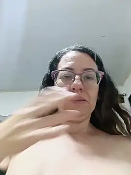 Snapshot of miss_hanna07 chatting on 15, 5, 2026 miss hanna07 online show from 15, 5, 2026