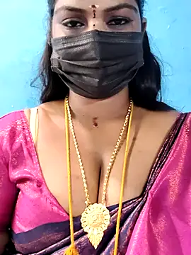 Snapshot of mayaa2u chatting on 11, 7, 2026 mayaa2u online show from 11, 7, 2026