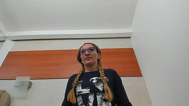 Snapshot of maddy_cartter chatting on 30, 5, 2026 maddy cartter online show from 30, 5, 2026
