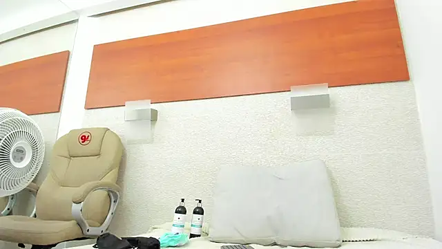 maddy cartter online show from 9, 1, 2026