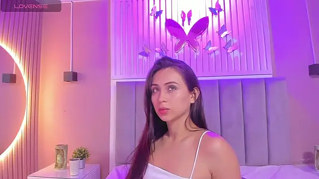 diosa cristal online show from 10, 10, 2025