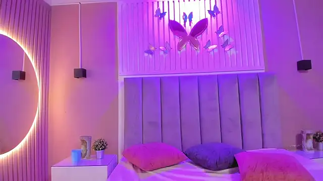 diosa cristal online show from 9, 11, 2025