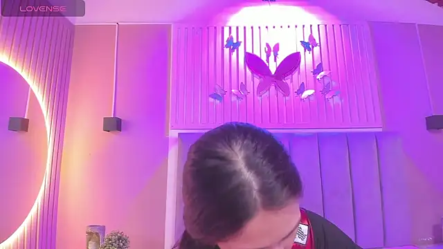 diosa cristal online show from 18, 10, 2025