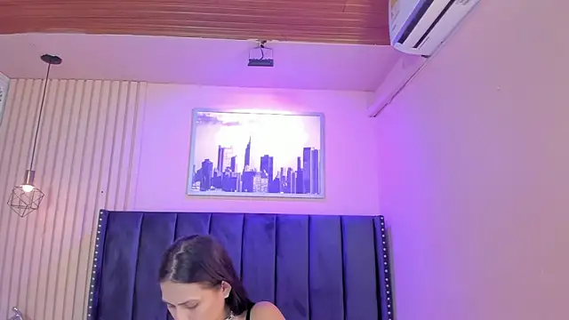 Snapshot of diosa_cristal chatting on 17, 6, 2026 diosa cristal online show from 17, 6, 2026