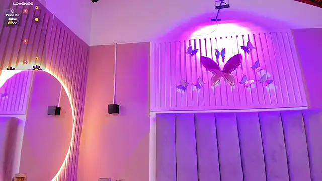 diosa cristal online show from 13, 11, 2025