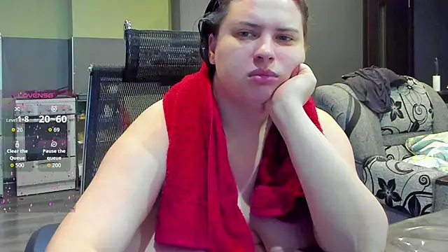 1lindsey1 online show from 2, 11, 2025