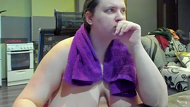 1lindsey1 online show from 2, 10, 2025