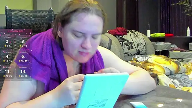 1lindsey1 online show from 12, 9, 2025