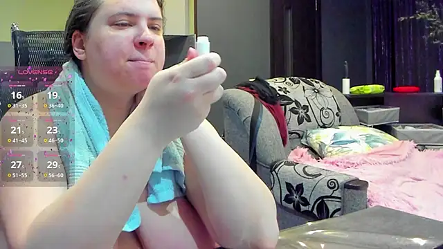 1lindsey1 online show from 11, 9, 2025