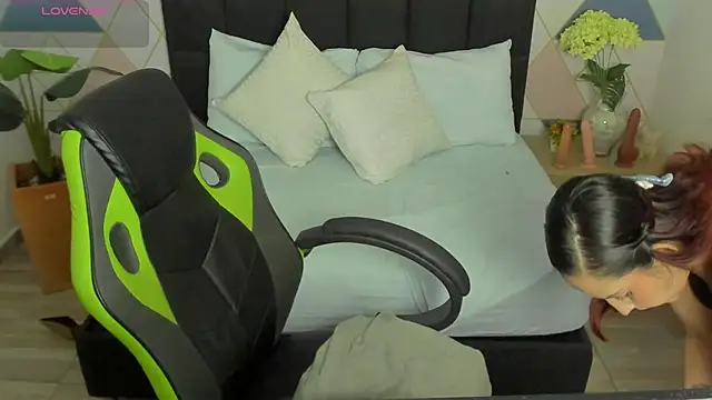 jadde13  online show from 26, 9, 2025