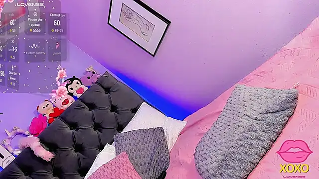 Babyenderlyn online show from 11, 10, 2025