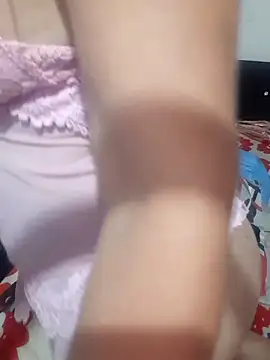 Dulcemature online show from 8, 3, 2025