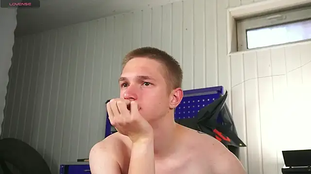 dustyn fox online show from 27, 9, 2025