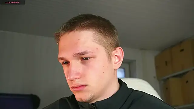 dustyn fox online show from 11, 4, 2026