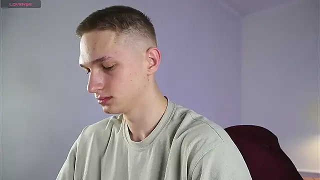 dustyn fox online show from 9, 3, 2025