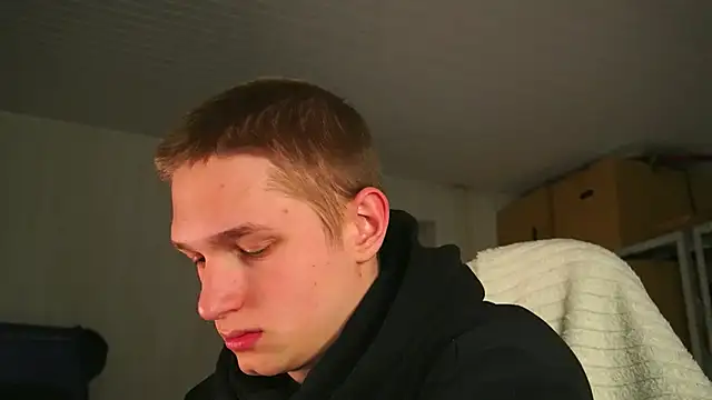 dustyn fox online show from 14, 4, 2026