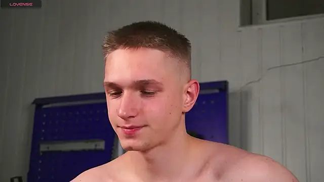 dustyn fox online show from 13, 12, 2025