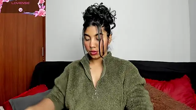 jasmine bunny  online show from 23, 1, 2025